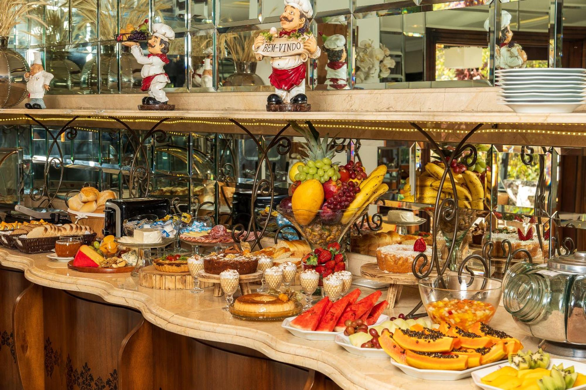 D'biagy Premium Hotel 5*
