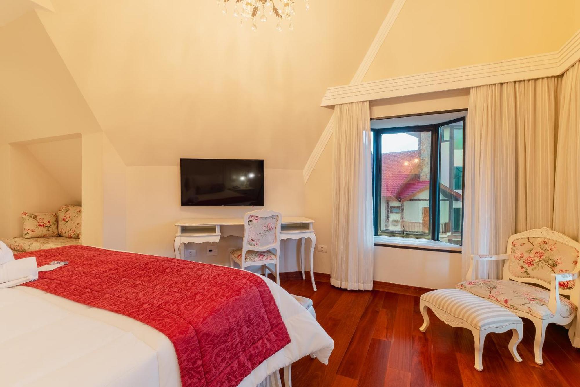 D'biagy Premium Hotel